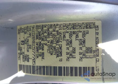 2001 Nissan Xterra Xe z USA, uszkodzony, nr VIN 5N1ED28Y01C577705